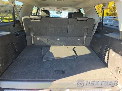 2018 Chevrolet Suburban 1500 LT 1LT - zdjęcie 17 z 28 - miniatura