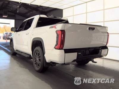 2025 Toyota Tundra SR5 Crew Cab Short Bed - zdjęcie 6 z 24 - miniatura