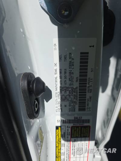 2025 Toyota Tundra SR5 Crew Cab Short Bed - zdjęcie 14 z 24 - miniatura