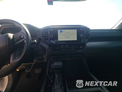 2025 Toyota Tundra SR5 Crew Cab Short Bed - zdjęcie 11 z 24 - miniatura