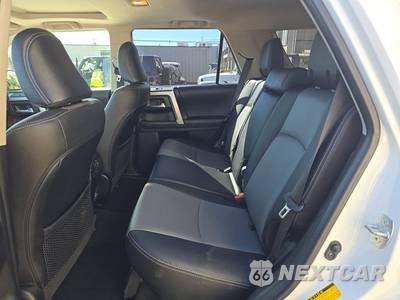 2021 Toyota 4Runner SR5 Premium - zdjęcie 13 z 23 - miniatura