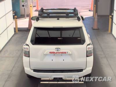 2021 Toyota 4Runner SR5 Premium - zdjęcie 5 z 23 - miniatura