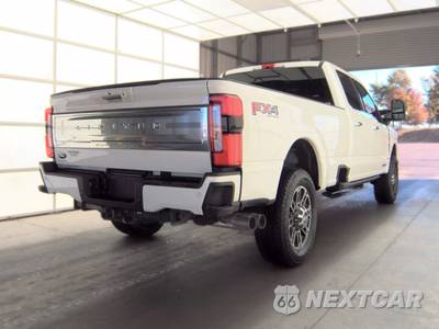 2024 Ford Super Duty F-350 Limited Crew Cab Long Bed - zdjęcie 4 z 20 - miniatura