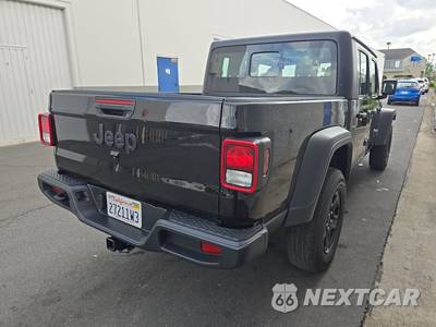 2023 Jeep Gladiator Sport Crew Cab Medium Bed - zdjęcie 4 z 22 - miniatura