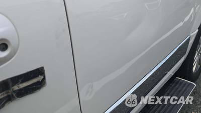 2014 Lincoln Navigator L - zdjęcie 37 z 39 - miniatura