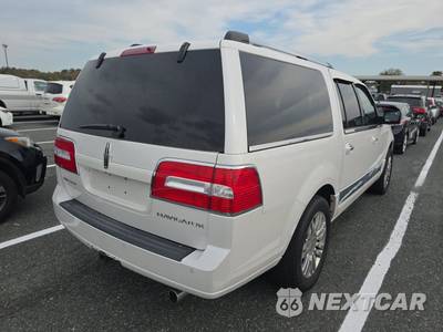 2014 Lincoln Navigator L - zdjęcie 4 z 39 - miniatura