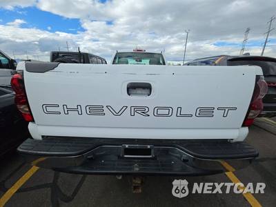 2004 Chevrolet Silverado 2500HD LS Regular Cab Long Bed 1SB - zdjęcie 5 z 48 - miniatura