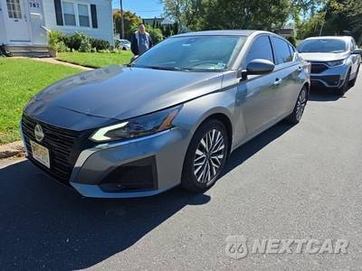 2024 Nissan Altima SV - zdjęcie 1 z 35 - miniatura