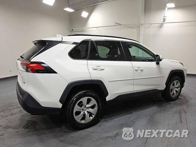 2021 Toyota RAV4 LE - zdjęcie 5 z 14 - miniatura