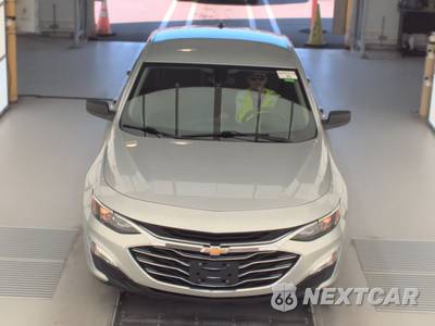 2020 Chevrolet Malibu LS 1FL - zdjęcie 2 z 32 - miniatura