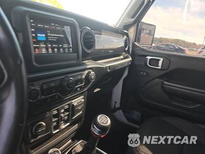 2021 Jeep Wrangler Unlimited Sport Altitude Edition - zdjęcie 17 z 32 - miniatura