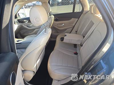 2019 Mercedes-Benz GLC 300 4MATIC - zdjęcie 13 z 35 - miniatura