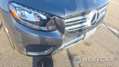 2019 Mercedes-Benz GLC 300 4MATIC - zdjęcie 22 z 35 - miniatura
