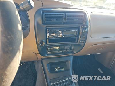2001 Ford Explorer Eddie Bauer - zdjęcie 11 z 51 - miniatura