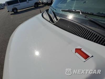 2025 Chevrolet Express 3500 Passenger Van LT 1LT 155.1" WB - zdjęcie 22 z 26 - miniatura