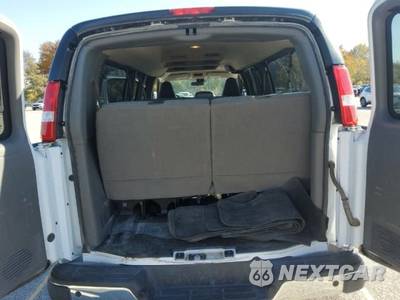 2025 Chevrolet Express 3500 Passenger Van LT 1LT 155.1" WB - zdjęcie 21 z 26 - miniatura