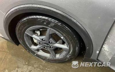 2025 Kia K4 LXS - zdjęcie 9 z 26 - miniatura