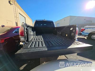 2022 Toyota Tacoma TRD Off-Road Crew Cab Medium Bed - zdjęcie 17 z 23 - miniatura