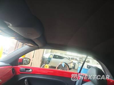 2014 Volkswagen Beetle Convertible TDI - zdjęcie 18 z 40 - miniatura