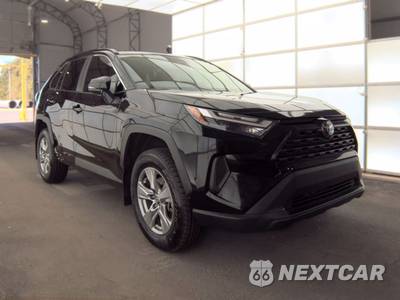 2024 Toyota RAV4 XLE - zdjęcie 3 z 43 - miniatura