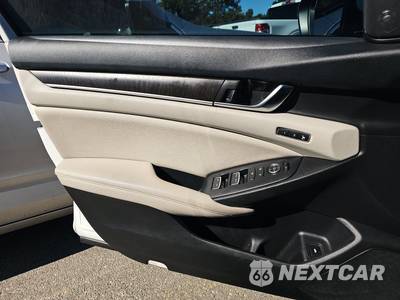 2019 Honda Accord Sedan Touring 2.0T - zdjęcie 9 z 25 - miniatura