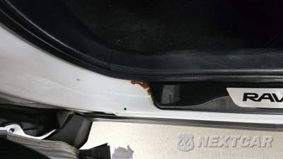 2017 Toyota RAV4 SE - zdjęcie 35 z 51 - miniatura