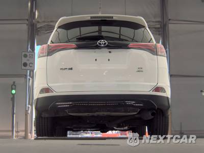 2017 Toyota RAV4 SE - zdjęcie 7 z 51 - miniatura