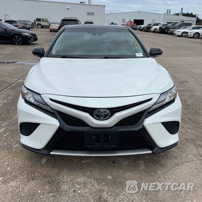 2019 Toyota Camry XSE - zdjęcie 5 z 24 - miniatura