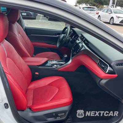 2019 Toyota Camry XSE - zdjęcie 7 z 24 - miniatura