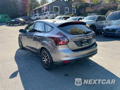 2012 Ford Focus SE Hatchback - zdjęcie 23 z 27 - miniatura
