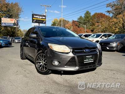 2012 Ford Focus SE Hatchback - zdjęcie 1 z 27 - miniatura