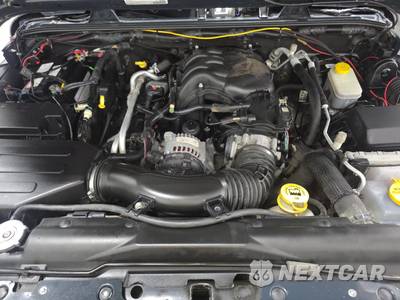 2017 Jeep Wrangler Unlimited Sport - zdjęcie 15 z 38 - miniatura