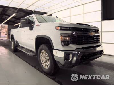 2026 Chevrolet Silverado 2500HD LT Crew Cab Short Bed 1LT - zdjęcie 3 z 19 - miniatura