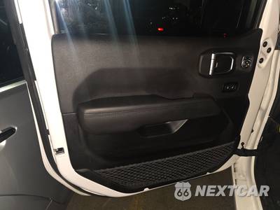2023 Jeep Wrangler 4 Door Sahara Altitude - zdjęcie 9 z 22 - miniatura