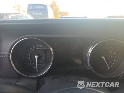 2021 Jeep Wrangler Unlimited 4xe Sahara - zdjęcie 12 z 25 - miniatura