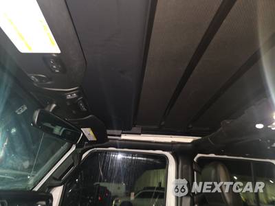 2023 Jeep Wrangler 4 Door Sahara Altitude - zdjęcie 18 z 22 - miniatura