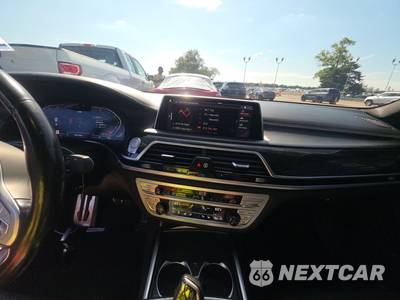 2021 BMW 7 Series Sedan 750i xDrive M SPORT LINE - zdjęcie 11 z 23 - miniatura
