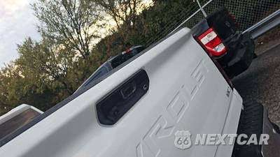 2025 Chevrolet Silverado 2500HD LTZ Crew Cab Medium Bed 1LZ - zdjęcie 24 z 27 - miniatura