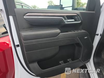 2025 Chevrolet Silverado 2500HD LTZ Crew Cab Medium Bed 1LZ - zdjęcie 9 z 20 - miniatura