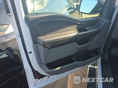 2025 Ford F-150 XLT Extended Cab Medium Bed w/Rear Doors - zdjęcie 9 z 20 - miniatura