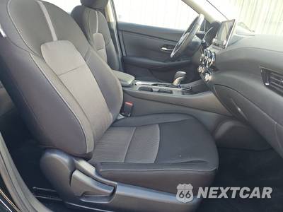 2025 Nissan Sentra SV - zdjęcie 14 z 24 - miniatura