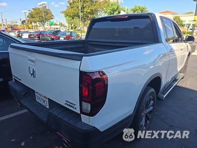 2022 Honda Ridgeline Sport Crew Cab Medium Bed - zdjęcie 4 z 26 - miniatura