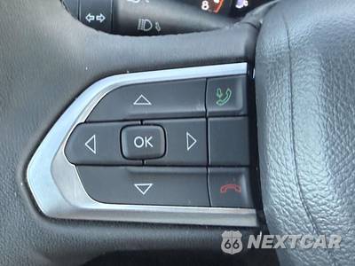 2025 Jeep Compass Latitude - zdjęcie 34 z 35 - miniatura