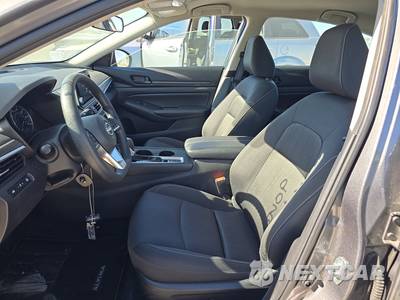 2026 Nissan Altima SV - zdjęcie 7 z 17 - miniatura