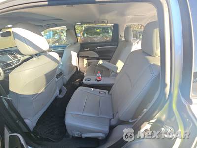 2017 Toyota Highlander Limited - zdjęcie 13 z 26 - miniatura