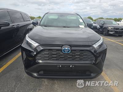 2024 Toyota RAV4 Hybrid LE - zdjęcie 2 z 27 - miniatura