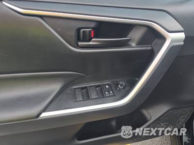 2024 Toyota RAV4 Hybrid LE - zdjęcie 9 z 27 - miniatura