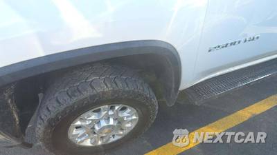 2022 Chevrolet Silverado 2500HD LT Crew Cab Medium Bed 1LT - zdjęcie 30 z 35 - miniatura