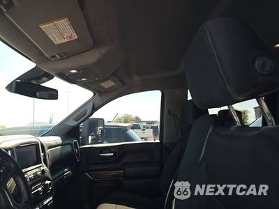 2022 Chevrolet Silverado 2500HD LT Crew Cab Medium Bed 1LT - zdjęcie 17 z 35 - miniatura
