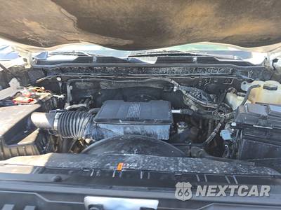 2022 Chevrolet Silverado 2500HD LT Crew Cab Medium Bed 1LT - zdjęcie 15 z 35 - miniatura